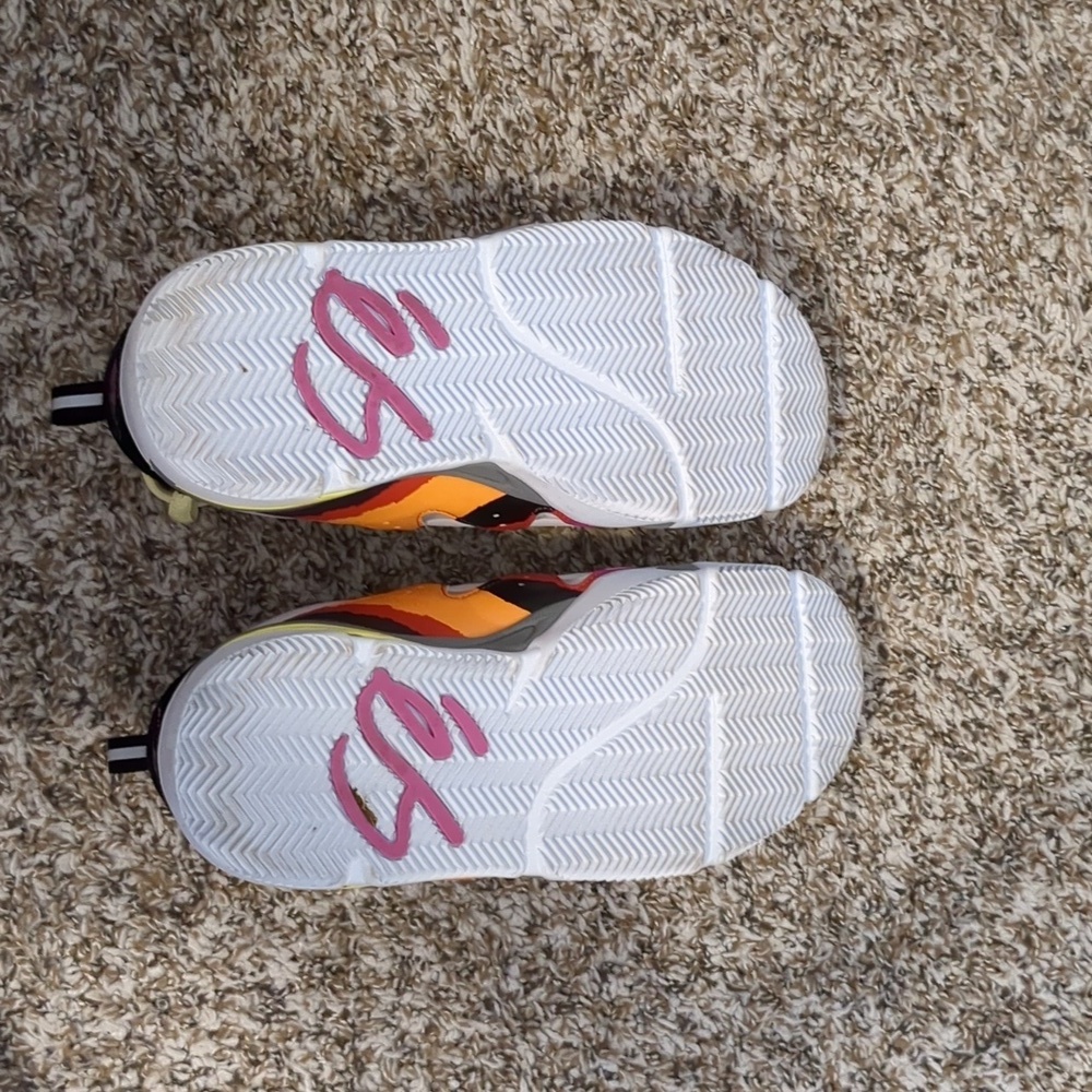 Es Symbol Puffy White Purple Skate Sneakers with Yellow Laces 90s Y2K - Picture 10 of 10